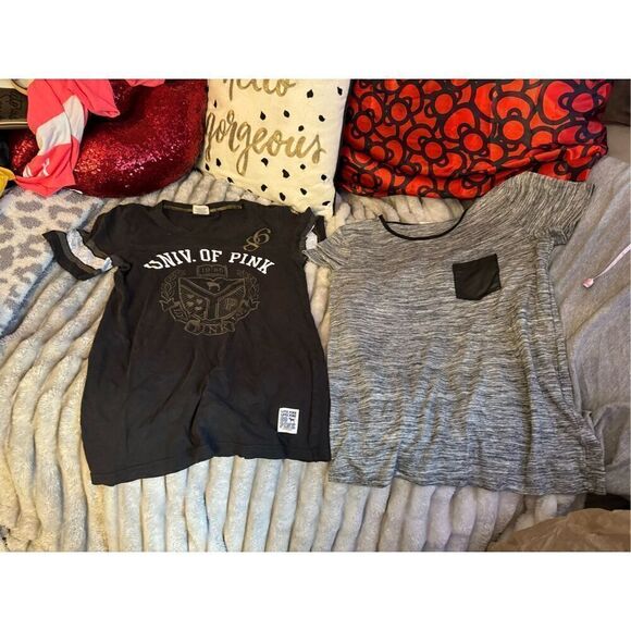 Vs PINK  university 86 Campus Short Sleeve Tee shirt top pink lot of 2 medium - Picture 1 of 7